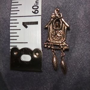 Vintage Avon Cuckoo Clock Pin